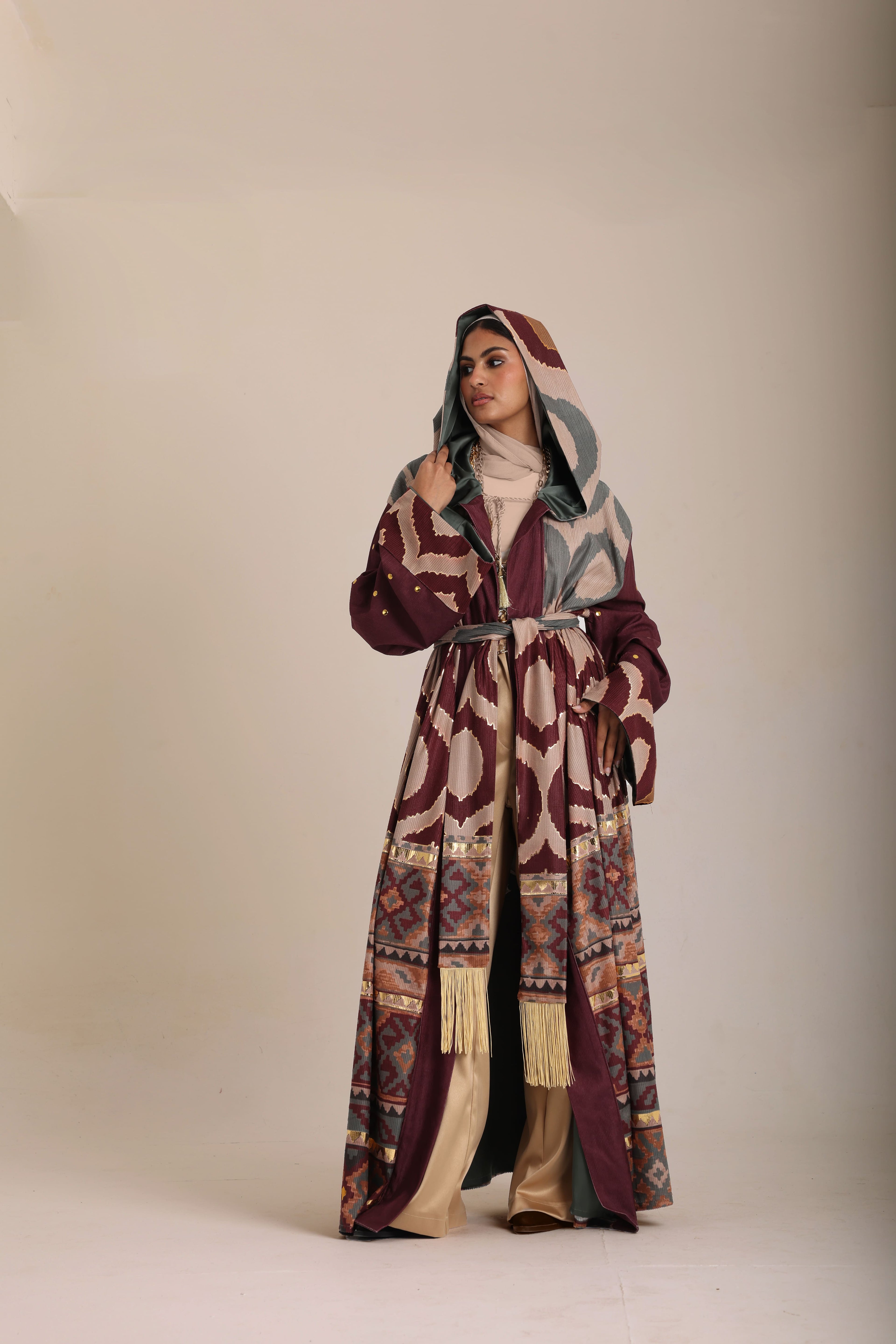 BINT ALSULTAN Kaftan