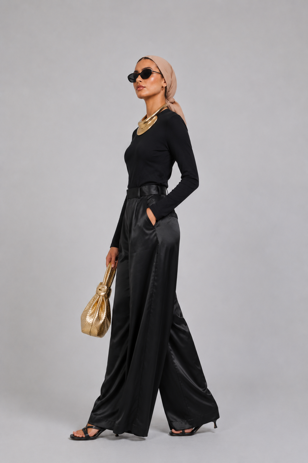 Aura Satin Pants " Black"