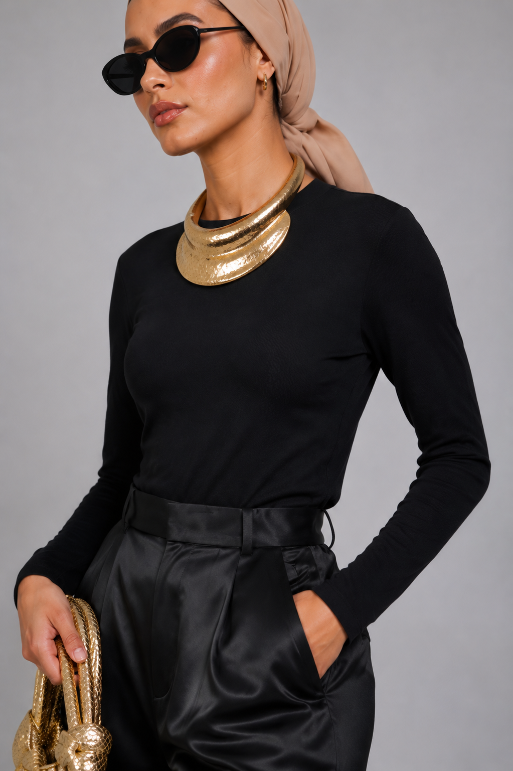 Aura Satin Pants " Black"